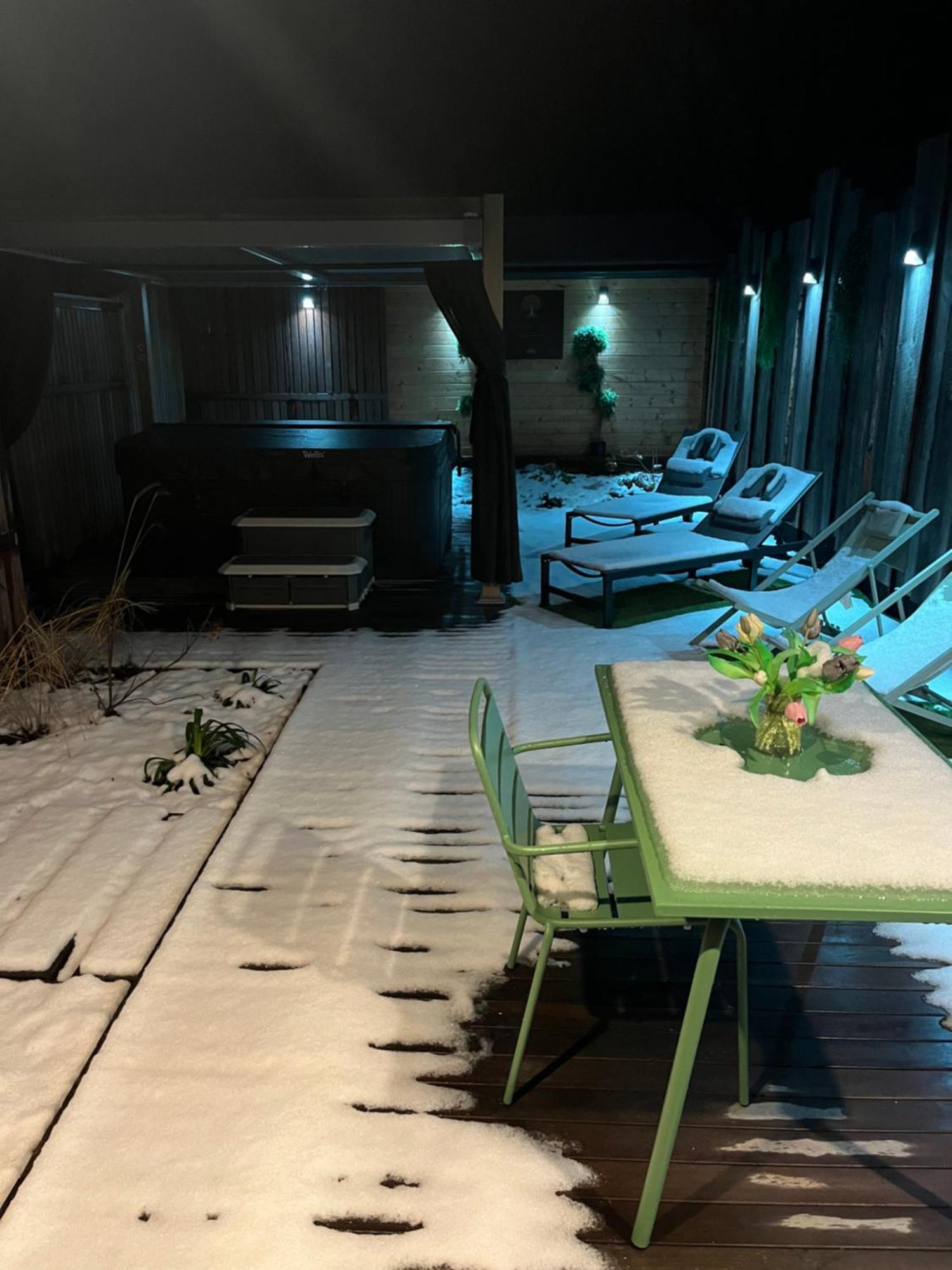 Spa, Nature Et Vous Ennevelin Extérieur photo
